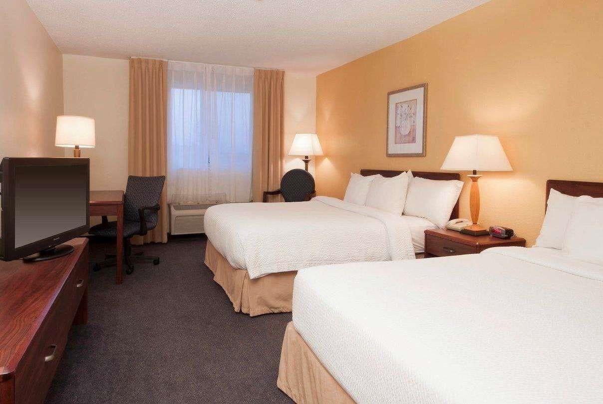 Comfort Inn & Suites Liverpool - Syracuse Exteriör bild