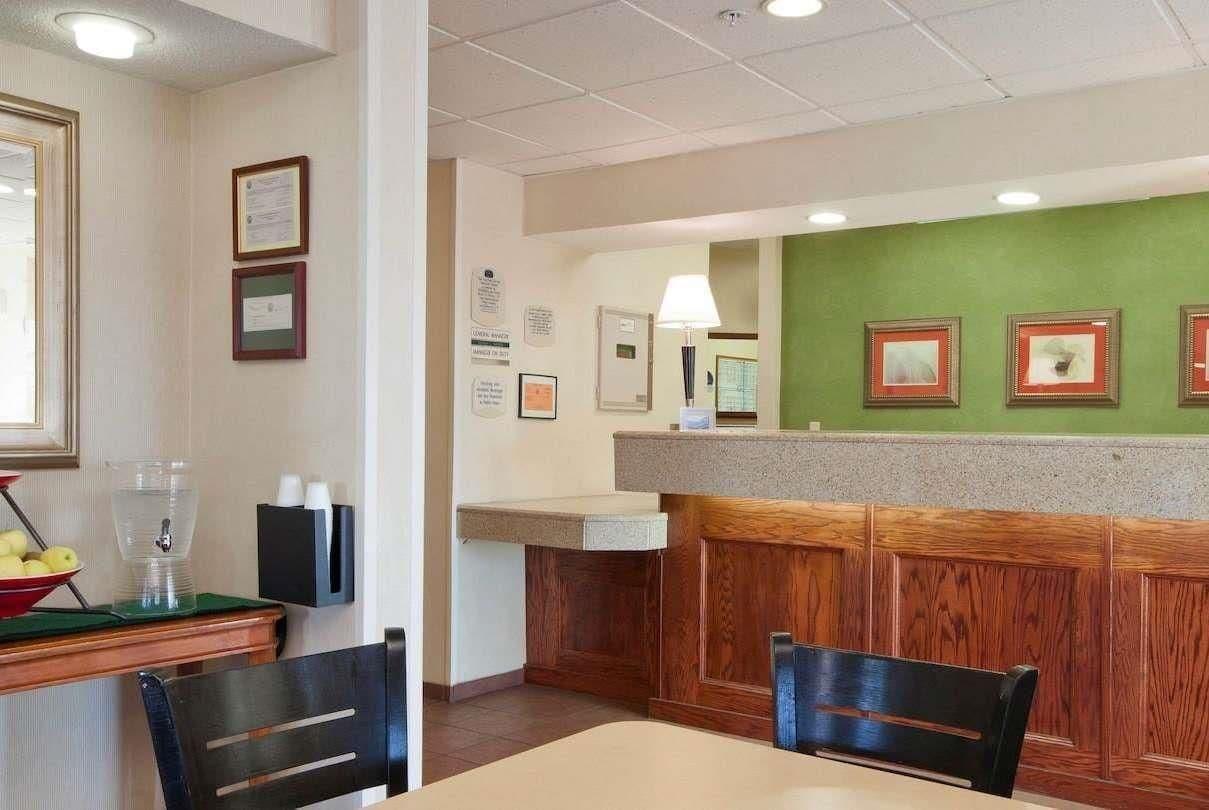 Comfort Inn & Suites Liverpool - Syracuse Exteriör bild