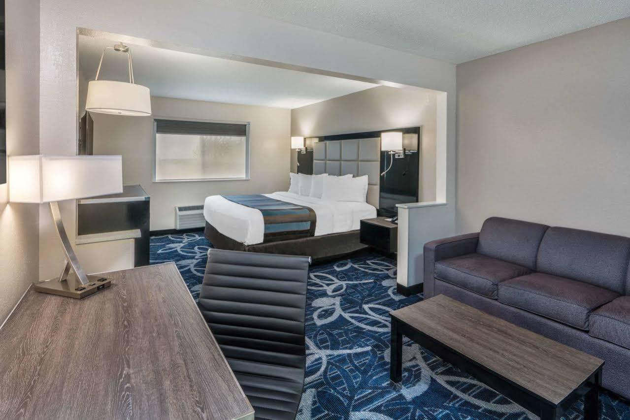 Comfort Inn & Suites Liverpool - Syracuse Exteriör bild
