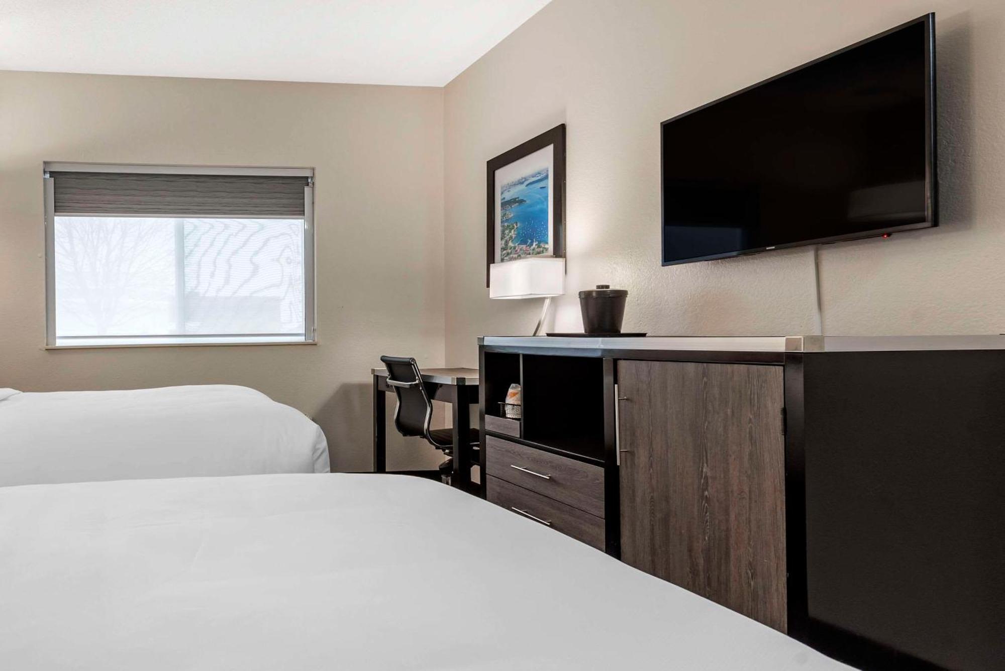 Comfort Inn & Suites Liverpool - Syracuse Exteriör bild