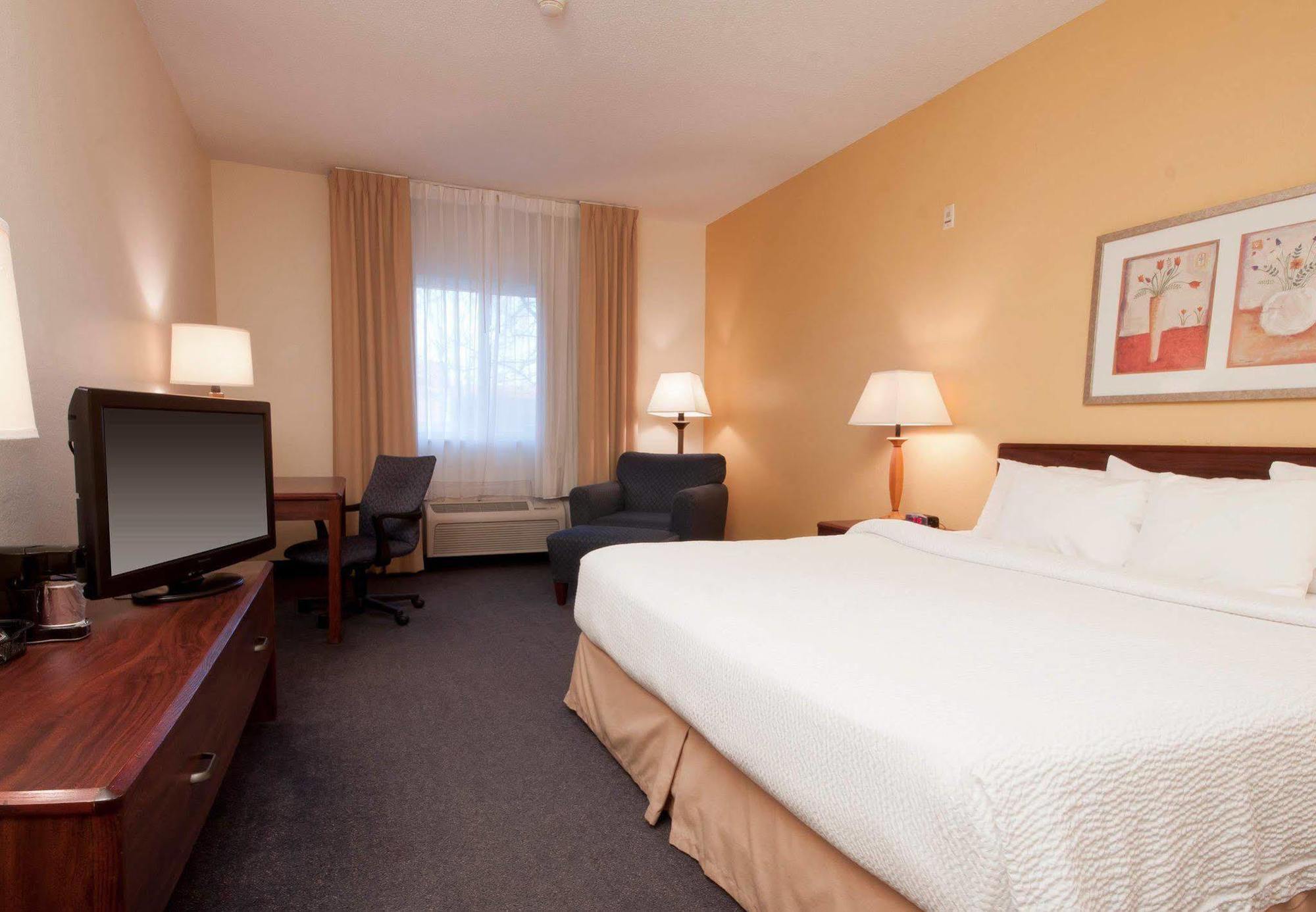 Comfort Inn & Suites Liverpool - Syracuse Exteriör bild
